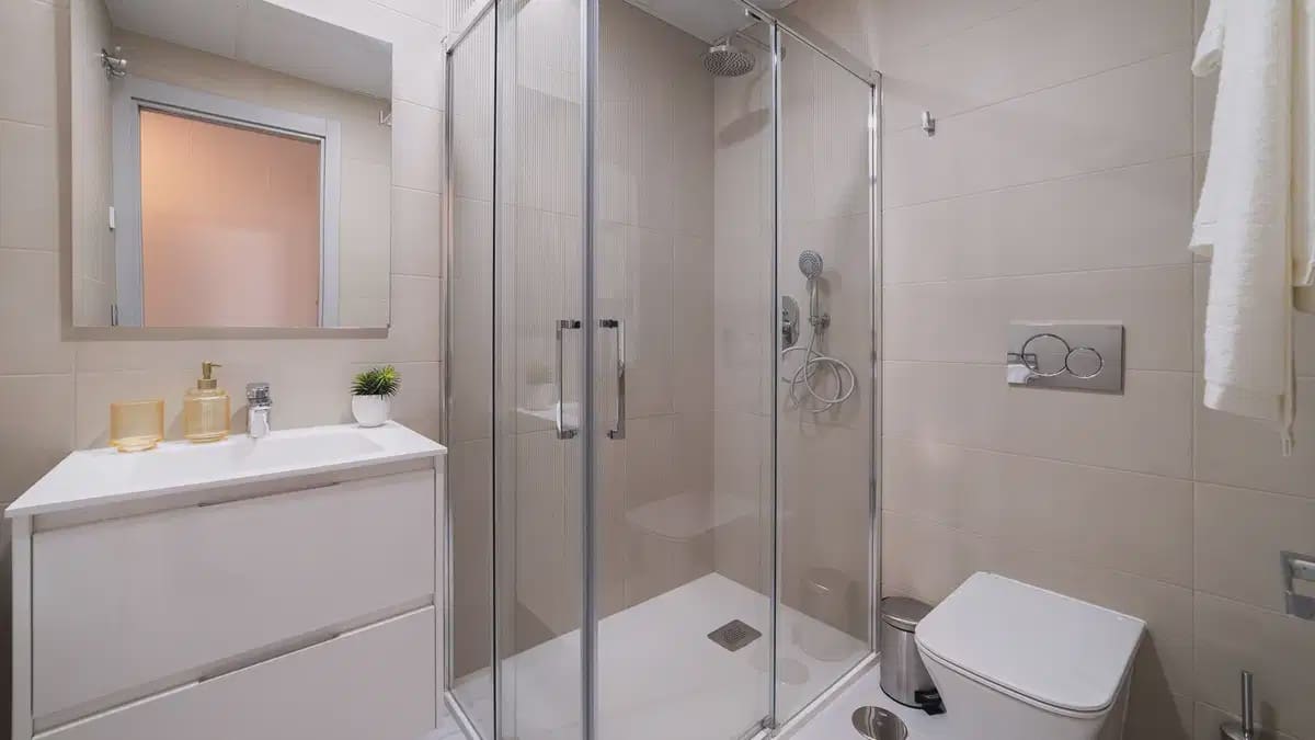 2 slaapkamer Appartement te koop in Benidorm met zwembad garage - € 507.000 (Ref: 10049693)