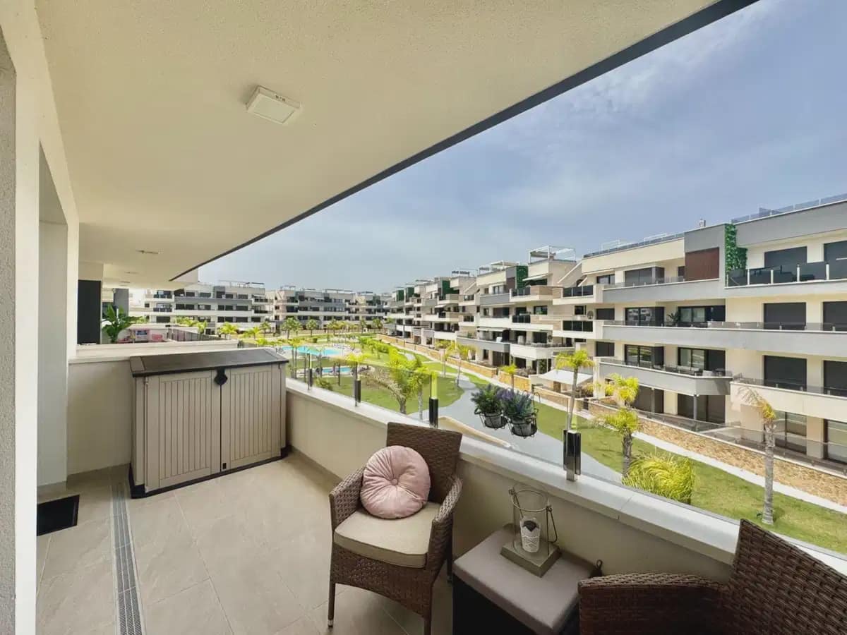 3 bedroom Apartment for sale in Orihuela Costa with pool - € 485,000 (Ref: 10049694)