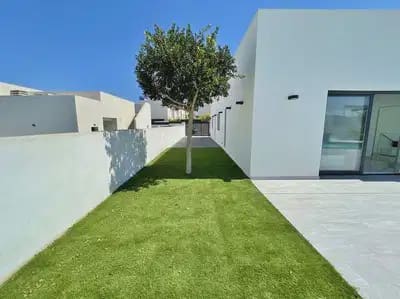 3 bedroom Villa for sale in Rojales with garage - € 504,000 (Ref: 10049704)
