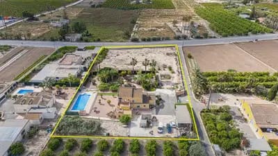 5 Zimmer Villa zu verkaufen in La Hoya mit Pool Garage - 510.000 € (Ref: 10049712)