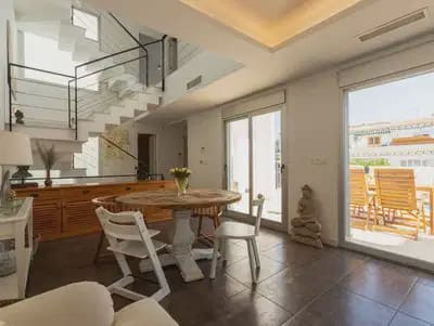 5 soverom Hus til salgs i Torrevieja - € 480 000 (Ref: 10049722)