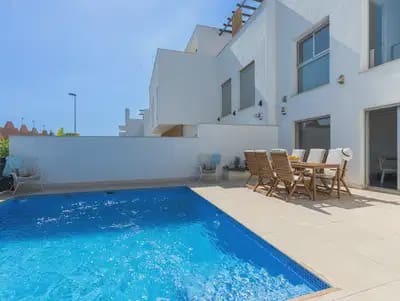 5 soverom Hus til salgs i Torrevieja - € 480 000 (Ref: 10049722)