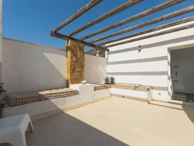 5 soverom Hus til salgs i Torrevieja - € 480 000 (Ref: 10049722)