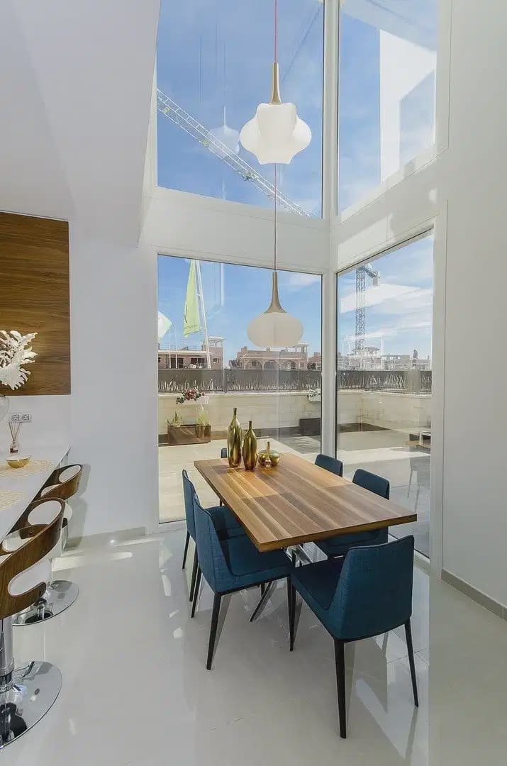 3 quarto Moradia para venda em Los Montesinos com piscina - 485 000 € (Ref: 10049755)
