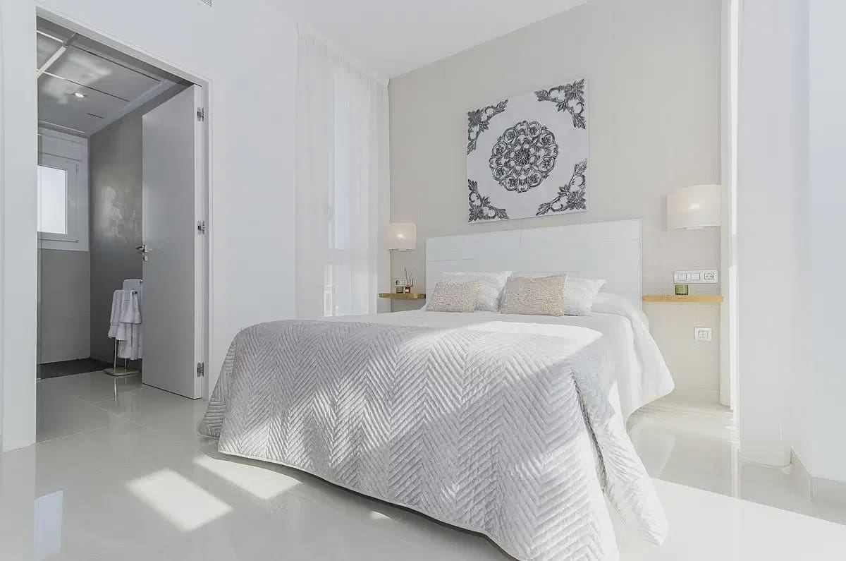 3 quarto Moradia para venda em Los Montesinos com piscina - 485 000 € (Ref: 10049755)