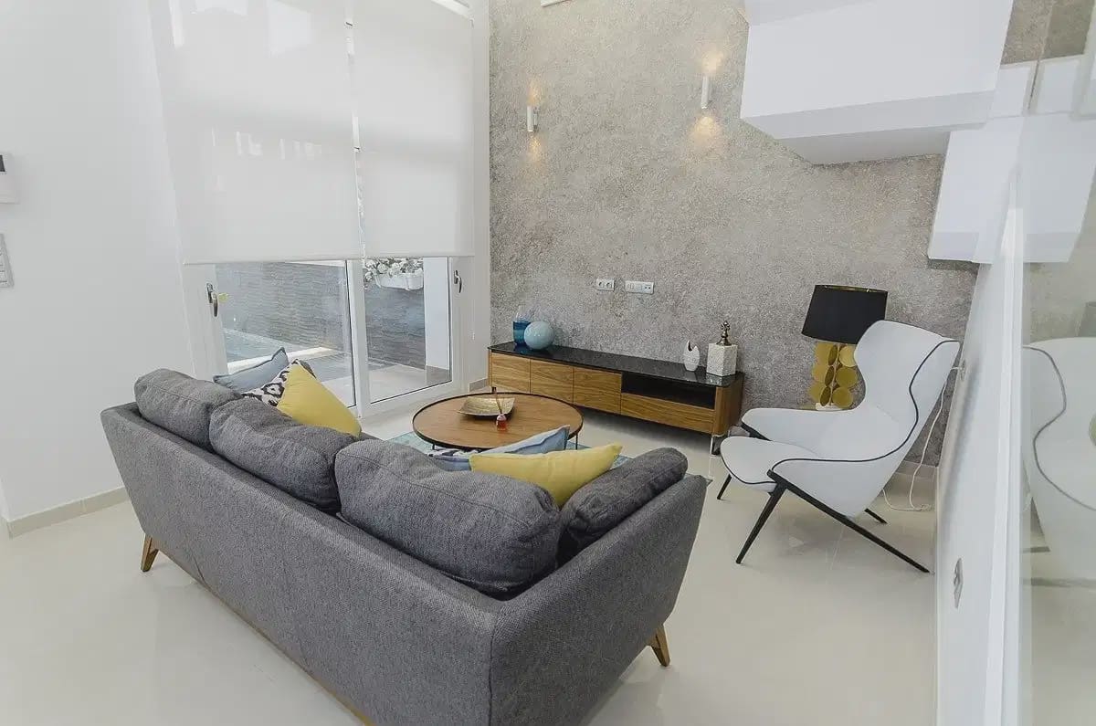 3 quarto Moradia para venda em Los Montesinos com piscina - 485 000 € (Ref: 10049755)