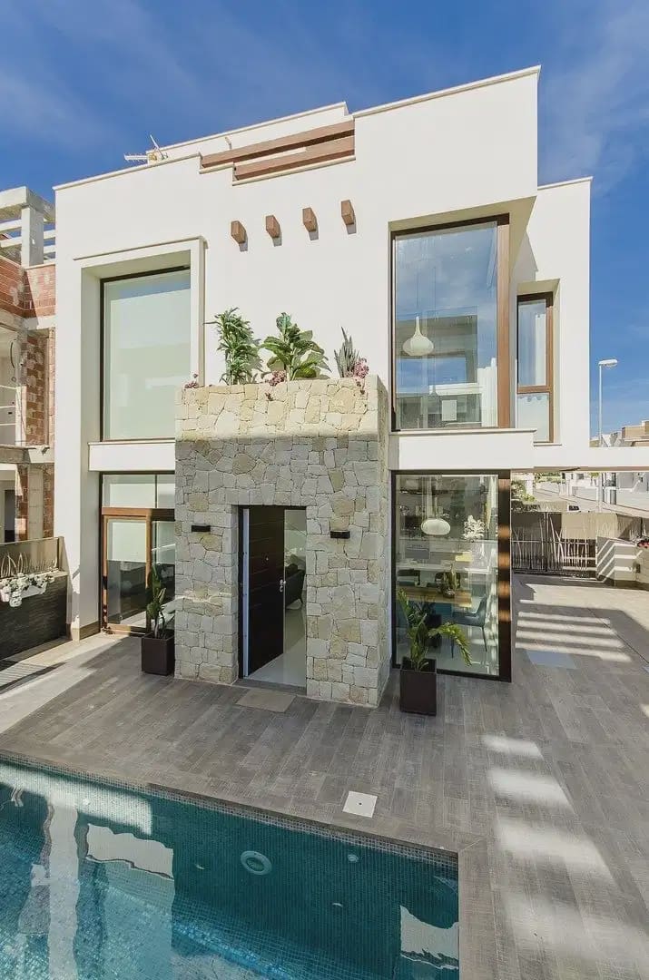 3 quarto Moradia para venda em Los Montesinos com piscina - 485 000 € (Ref: 10049755)