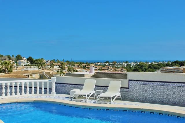 3 quarto Moradia para venda em Villamartin, Orihuela com piscina garagem - 499 000 € (Ref: 10049759)