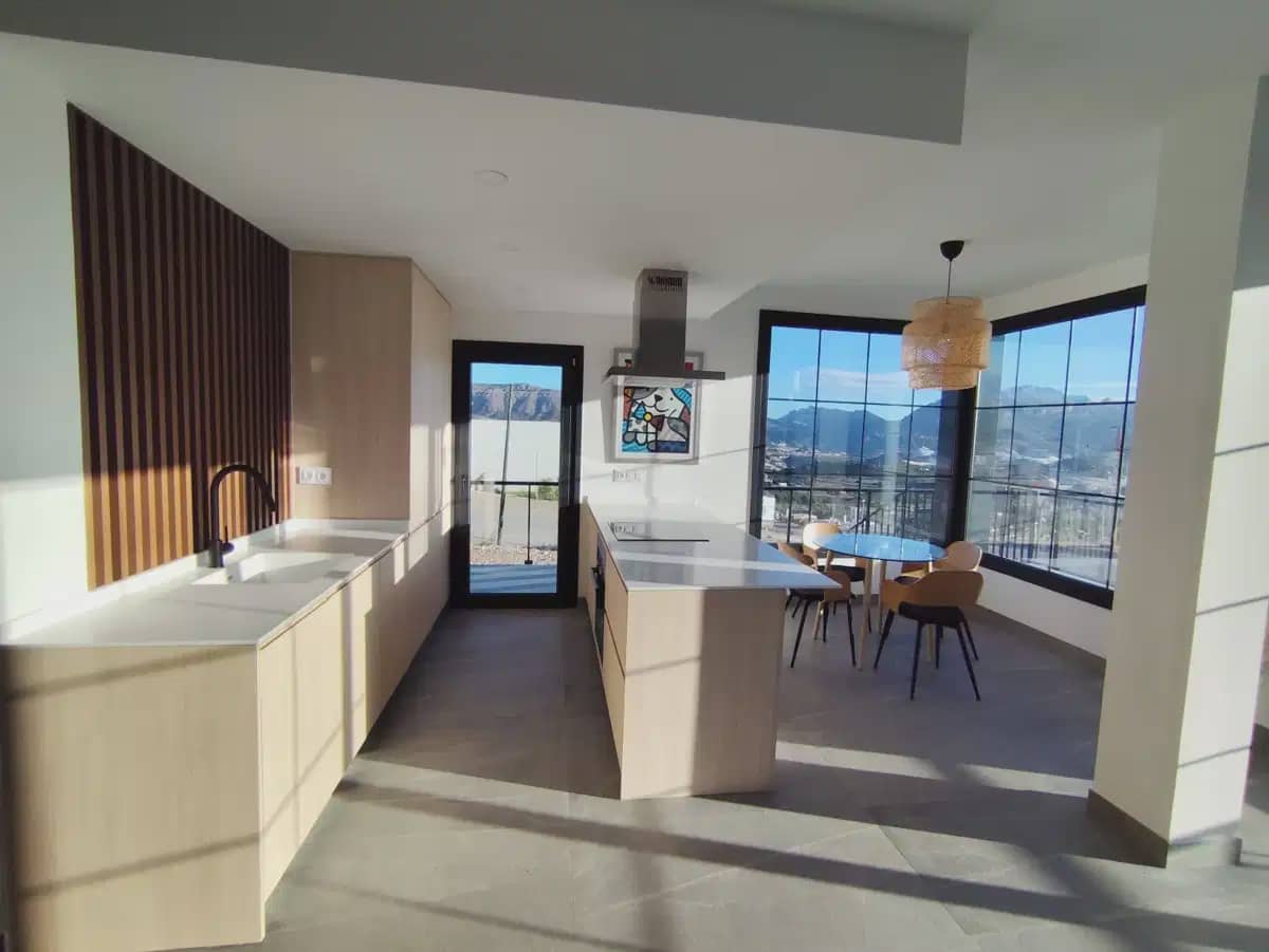 3 slaapkamer Halfvrijstaande villa te koop in Polop met zwembad - € 505.280 (Ref: 10049766)
