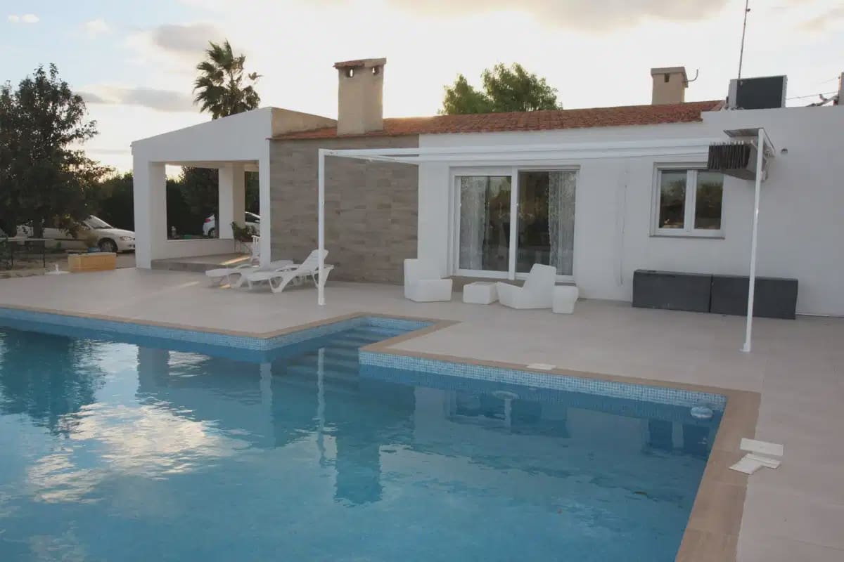 Finca/Casa Rural de 5 habitaciones en Crevillente / Crevillent en venta - 479.000 € (Ref: 10049768)