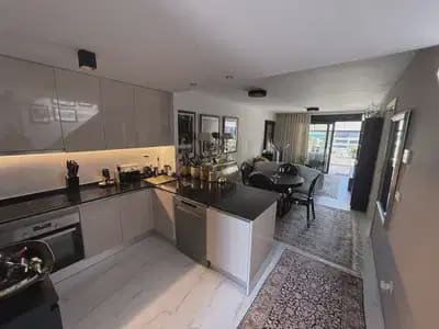 Ático de 2 habitaciones en Playa Flamenca, Orihuela en venta con piscina garaje - 489.000 € (Ref: 10049774)