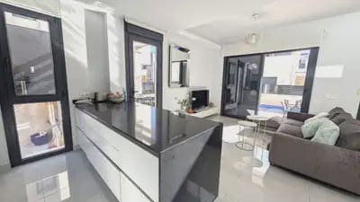 4 sovrum Villa till salu i Los Dolses med pool garage - 529 950 € (Ref: 10049776)