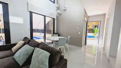 4 sovrum Villa till salu i Los Dolses med pool garage - 529 950 € (Ref: 10049776)