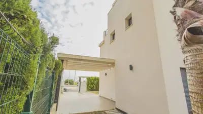 3 makuuhuone Huvila myytävänä paikassa Orihuela Costa mukana uima-altaan 
autotalli - 499 000 € (Ref: 10049778)