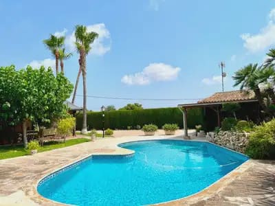 Finca/Casa Rural de 4 habitaciones en La Marina en venta - 476.000 € (Ref: 10049780)