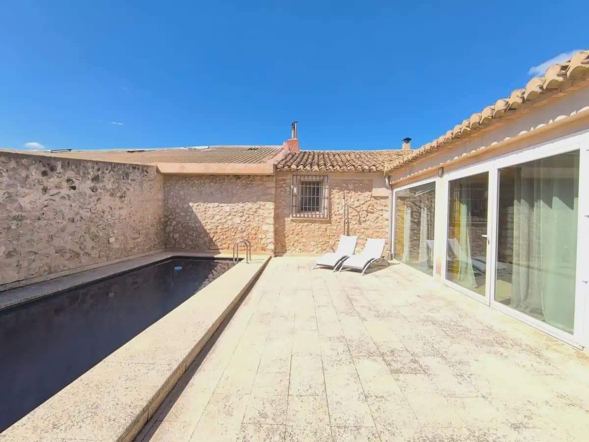 4 bedroom Finca/Country House for sale in Villena - € 499,995 (Ref: 10049781)