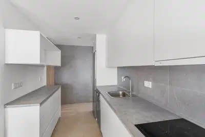 2 quarto Penthouse para venda em Torrevieja com piscina - 499 000 € (Ref: 10049784)