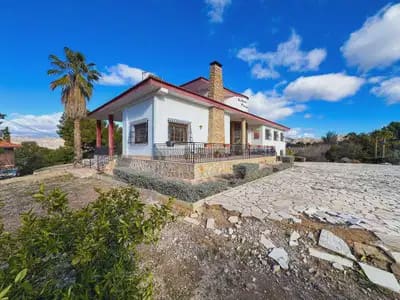 6 sovrum Villa till salu i Elda - 495 000 € (Ref: 10049785)