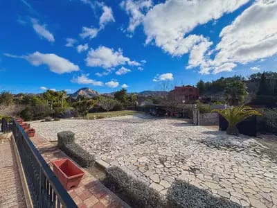 6 sovrum Villa till salu i Elda - 495 000 € (Ref: 10049785)