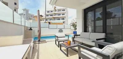 3 soverom Villa til salgs i Villamartin - € 495 000 (Ref: 10049788)