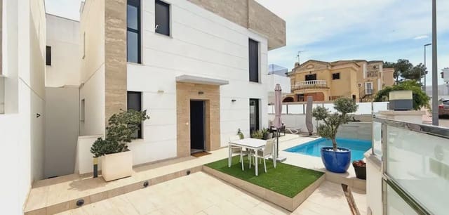 3 soverom Villa til salgs i Villamartin, Orihuela - € 495 000 (Ref: 10049788)