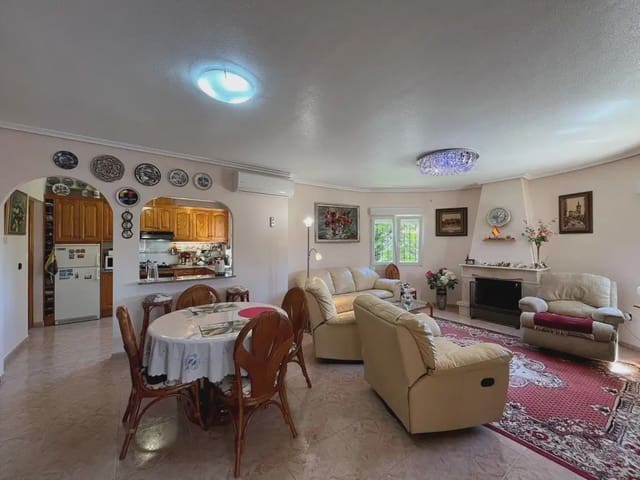 3 sypialnia Willa na sprzedaż w Playa Flamenca, Orihuela z basenem - 555 000 € (Ref: 10050550)