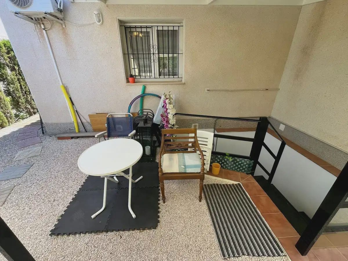 3 sypialnia Willa na sprzedaż w Playa Flamenca z basenem - 555 000 € (Ref: 10050550)