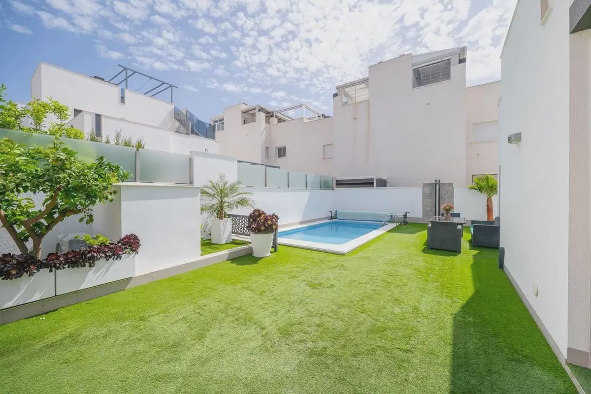 5 chambre Villa/Maison à vendre à Aguas Nuevas avec piscine - 559 000 € (Ref: 10050552)
