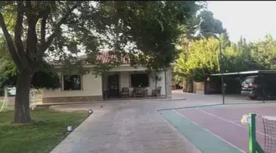 4 bedroom Villa for sale in Elda - € 579,995 (Ref: 10050553)