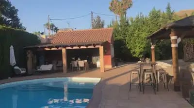 4 bedroom Villa for sale in Elda - € 579,995 (Ref: 10050553)