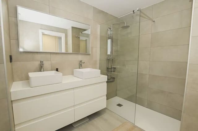 2 Zimmer Apartment zu verkaufen in Calpe / Calp mit Pool Garage - 525.000 € (Ref: 10050555)