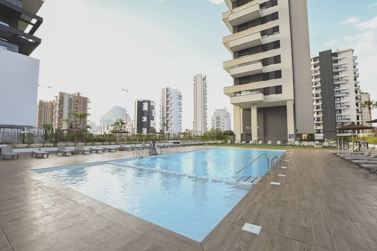 2 Zimmer Apartment zu verkaufen in Calpe / Calp mit Pool Garage - 525.000 € (Ref: 10050555)