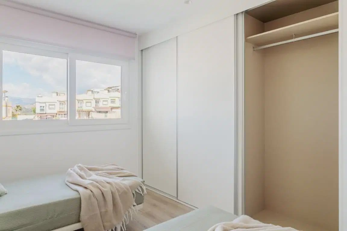4 quarto Moradia para venda em Finestrat com piscina garagem - 555 000 € (Ref: 10050610)