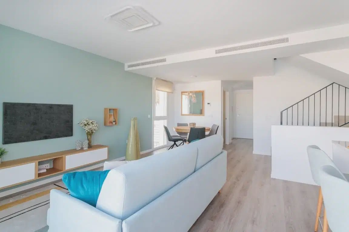 4 quarto Moradia para venda em Finestrat com piscina garagem - 555 000 € (Ref: 10050610)