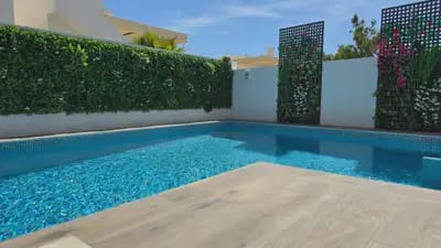3 bedroom Villa for sale in Los Montesinos with pool - € 520,000 (Ref: 10050638)