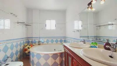 6 sypialnia Willa na sprzedaż w La Torreta - 539 000 € (Ref: 10050645)
