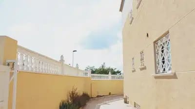 6 sypialnia Willa na sprzedaż w La Torreta - 539 000 € (Ref: 10050645)
