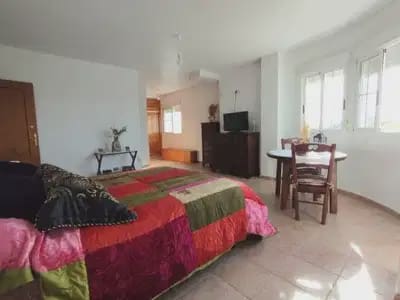 6 bedroom Villa for sale in La Siesta with pool - € 539,000 (Ref: 10050659)