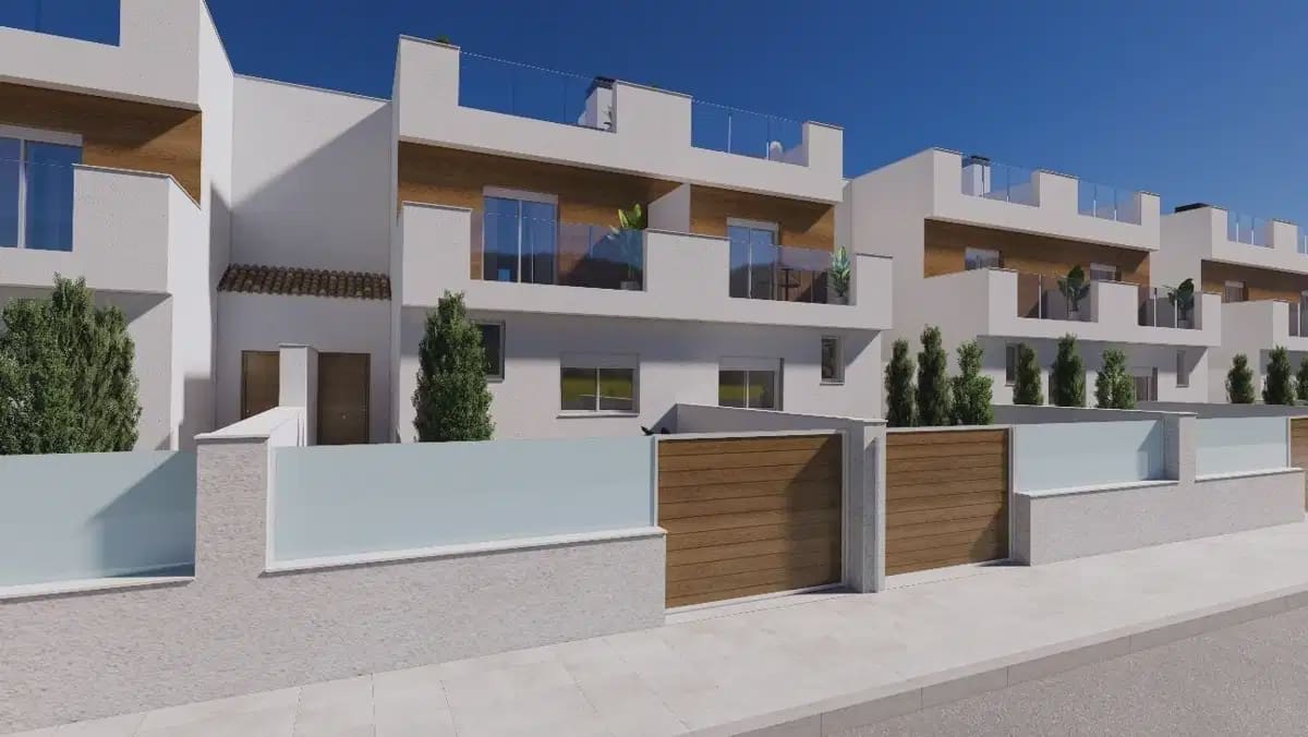 3 Zimmer Haus zu verkaufen in Los Alcazares mit Pool Garage - 425.000 € (Ref: 10057214)