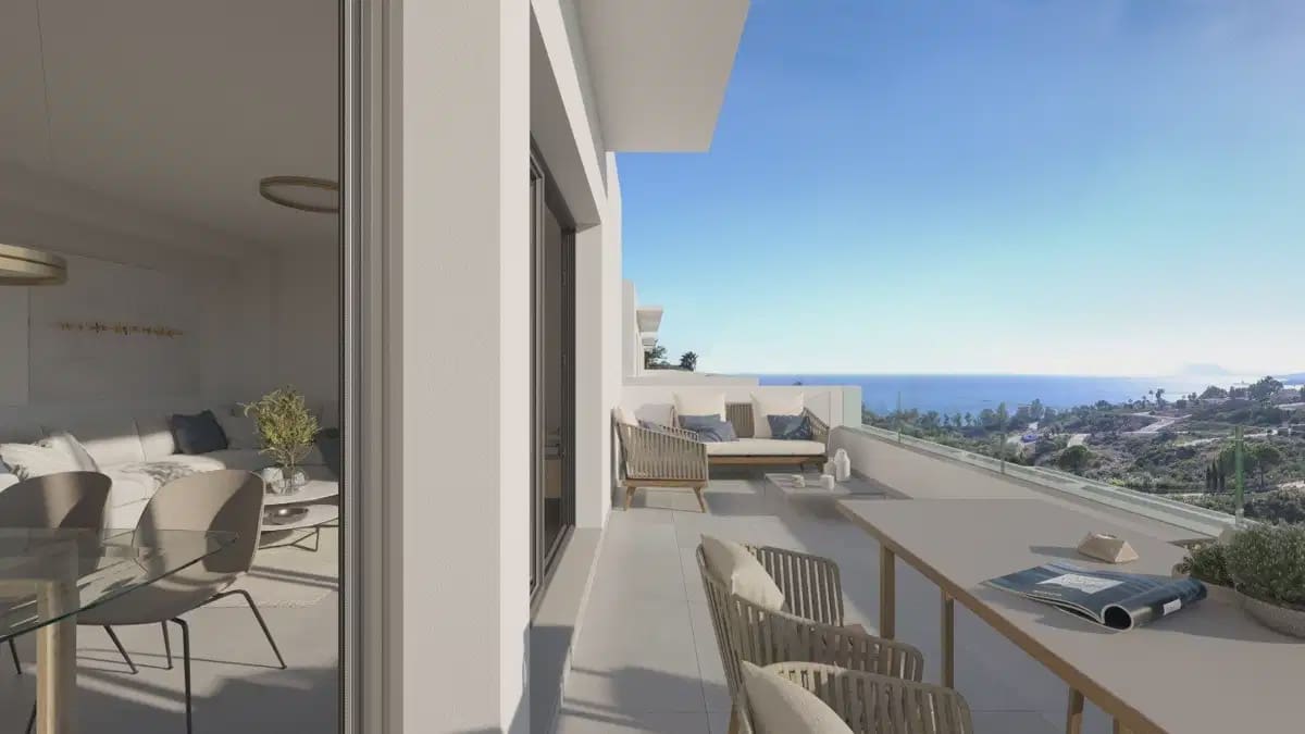 3 soverom Hus til salgs i Manilva med svømmebasseng garasje - € 420 000 (Ref: 10057215)