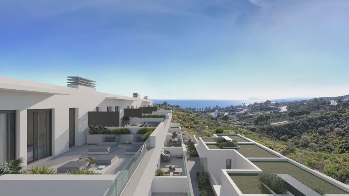 3 soverom Hus til salgs i Manilva med svømmebasseng garasje - € 420 000 (Ref: 10057215)