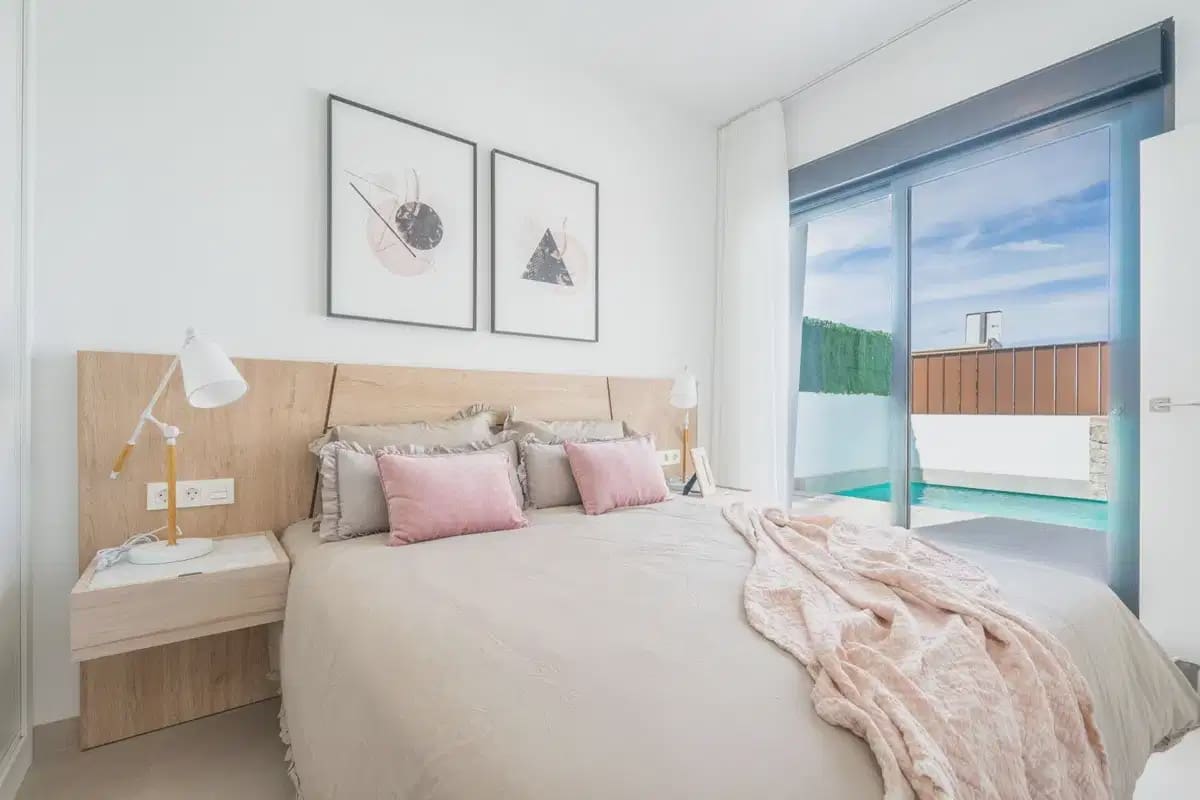 3 quarto Moradia para venda em Roldan com piscina garagem - 415 950 € (Ref: 10057235)