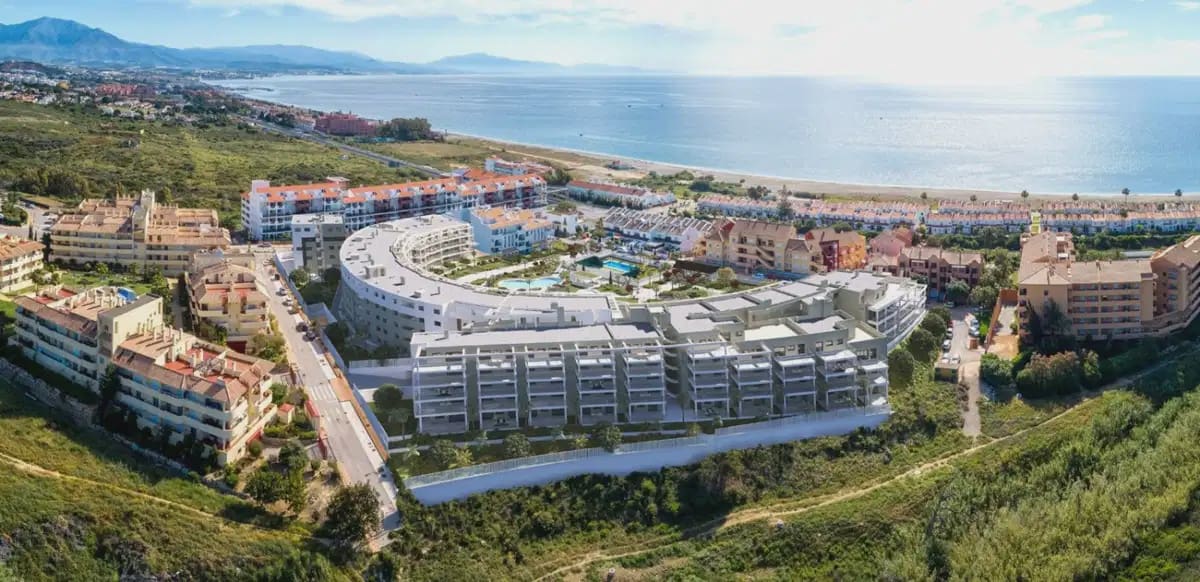2 chambre Penthouse à vendre à Manilva avec piscine garage - 430 000 € (Ref: 10057244)