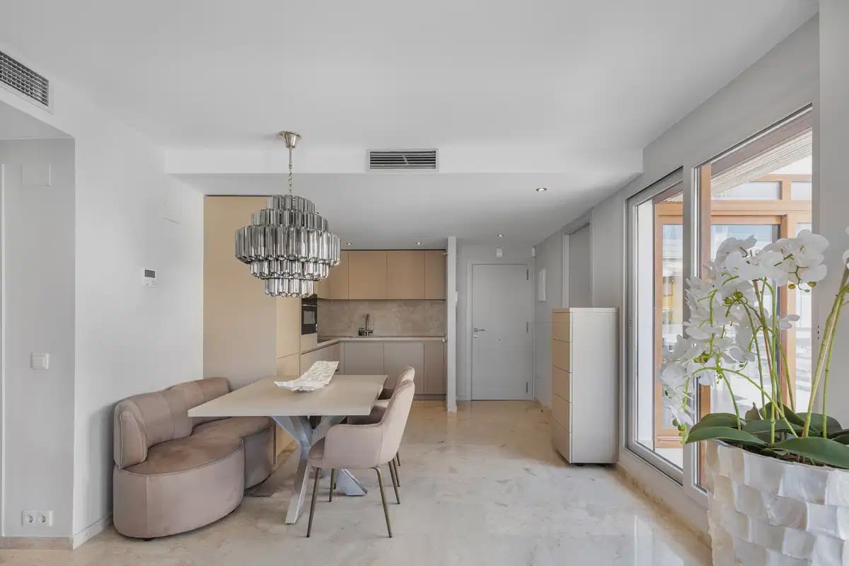 3 bedroom Apartment for sale in Torrevieja with pool garage - € 449,000 (Ref: 10062391)