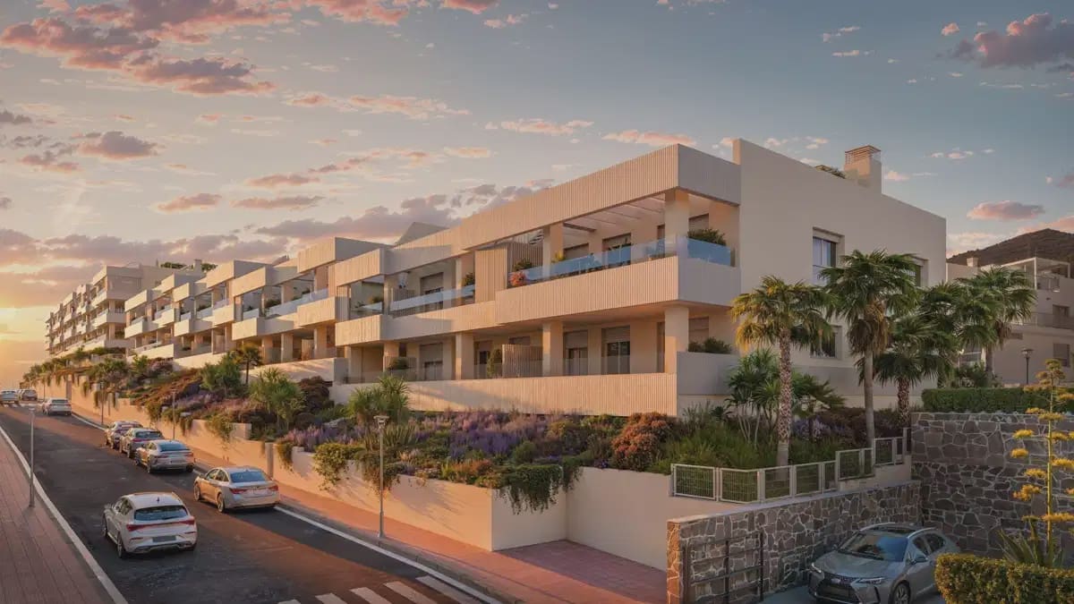 3 bedroom Apartment for sale in Benalmadena with pool - € 457,100 (Ref: 10062407)