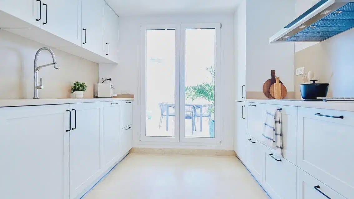 Apartamento de 2 habitaciones en Marbella en venta con piscina garaje - 497.500 € (Ref: 10062422)