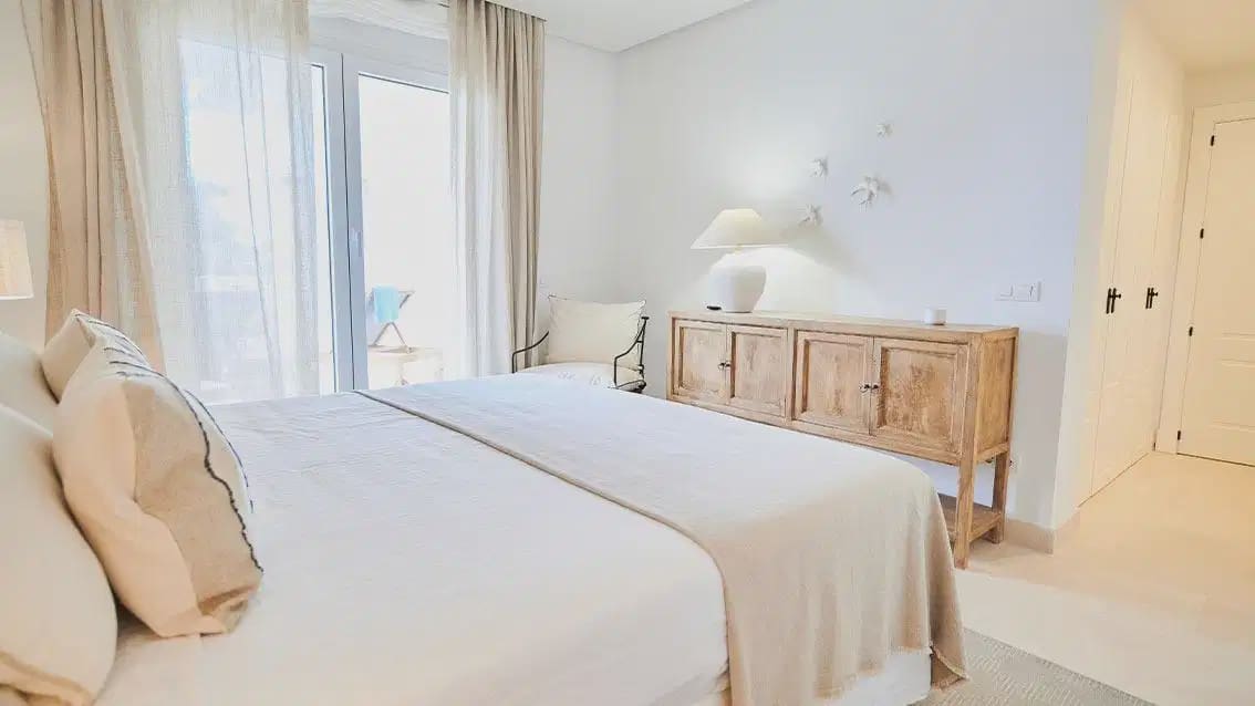 Apartamento de 2 habitaciones en Marbella en venta con piscina garaje - 497.500 € (Ref: 10062422)