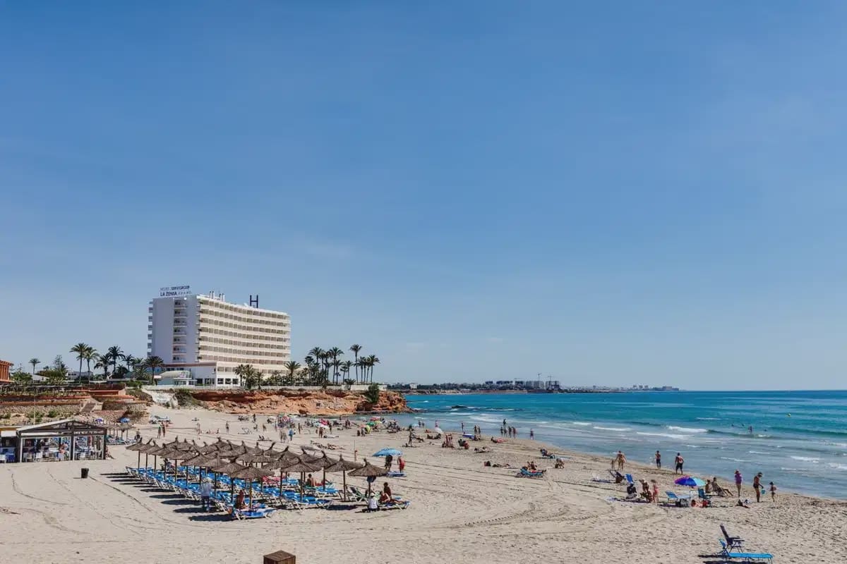 3 soverom Hus til salgs i Orihuela Costa med svømmebasseng - € 325 000 (Ref: 10064955)