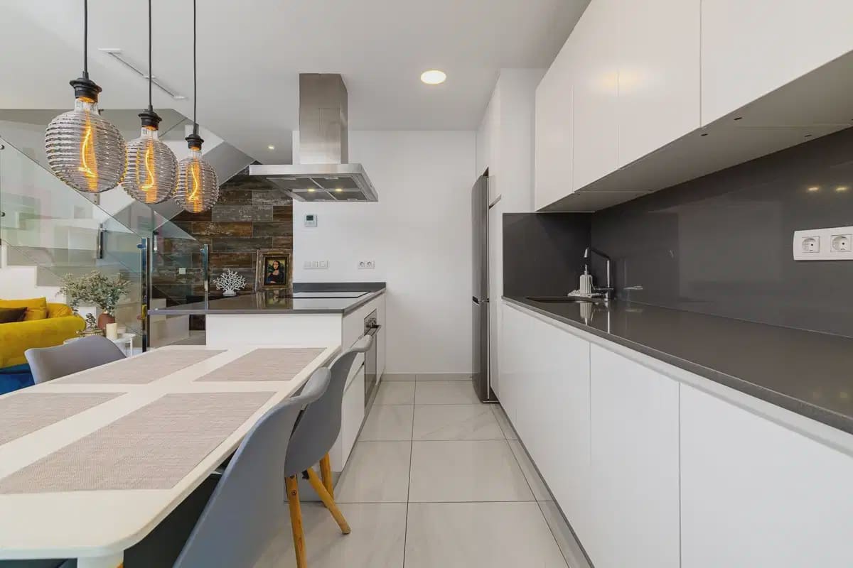 3 soverom Hus til salgs i Orihuela Costa med svømmebasseng - € 325 000 (Ref: 10064955)