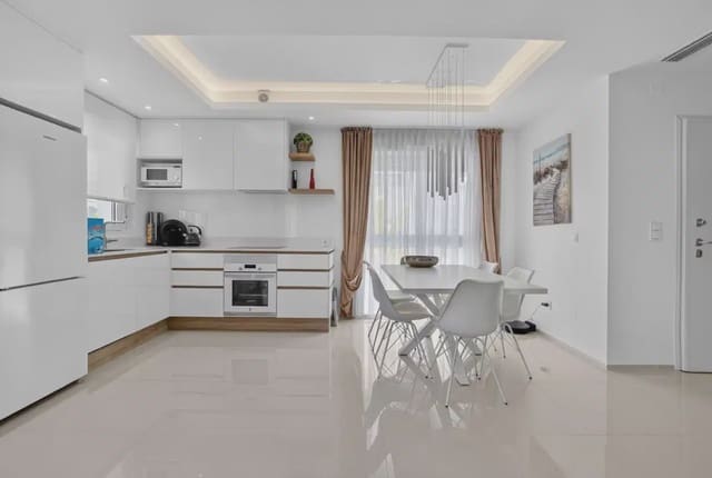 2 makuuhuone Huoneisto myytävänä paikassa Rojales mukana uima-altaan - 329 900 € (Ref: 10064957)